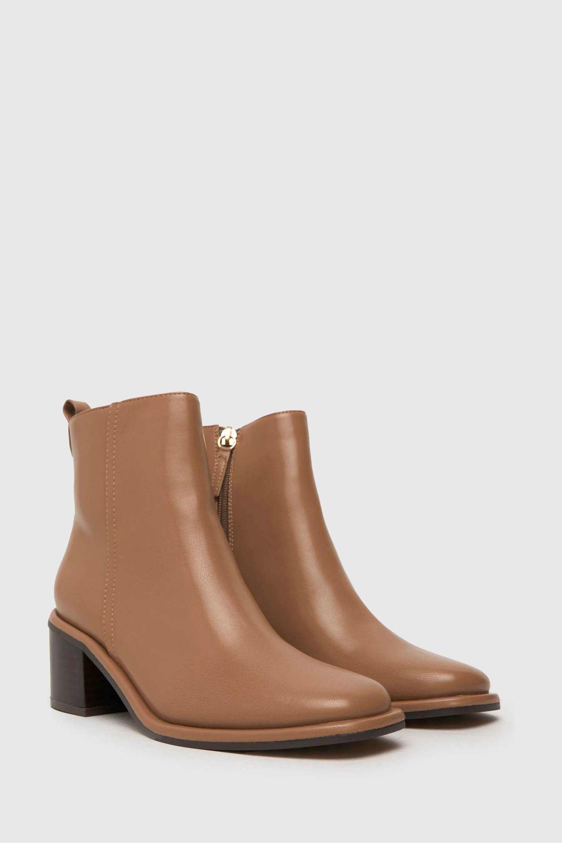 Schuh - Bryony - Stivali con tacco largo    